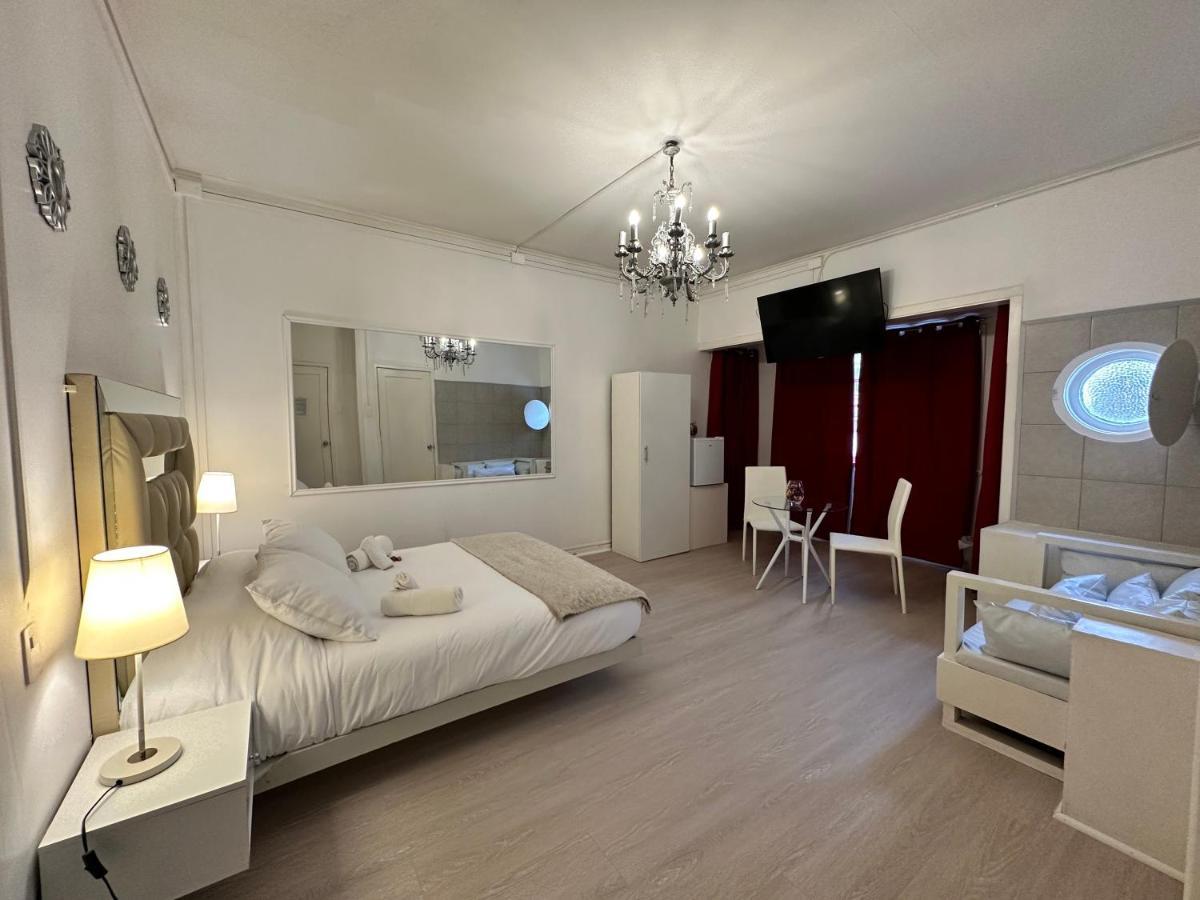 וינה דל מר New York Suites מראה חיצוני תמונה