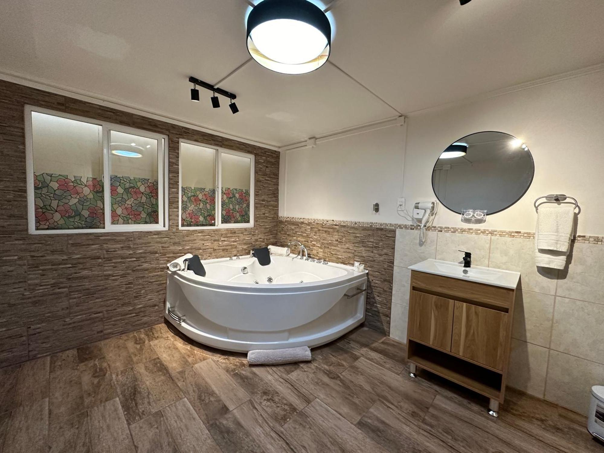 וינה דל מר New York Suites מראה חיצוני תמונה