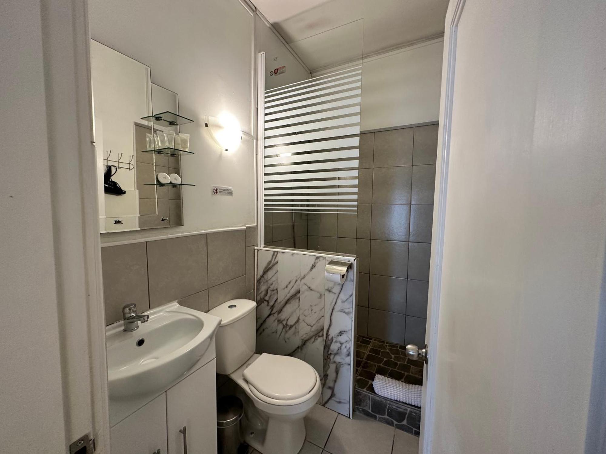וינה דל מר New York Suites מראה חיצוני תמונה